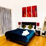 Peninsula Life- Stylish Greenwich 1Bed Flat