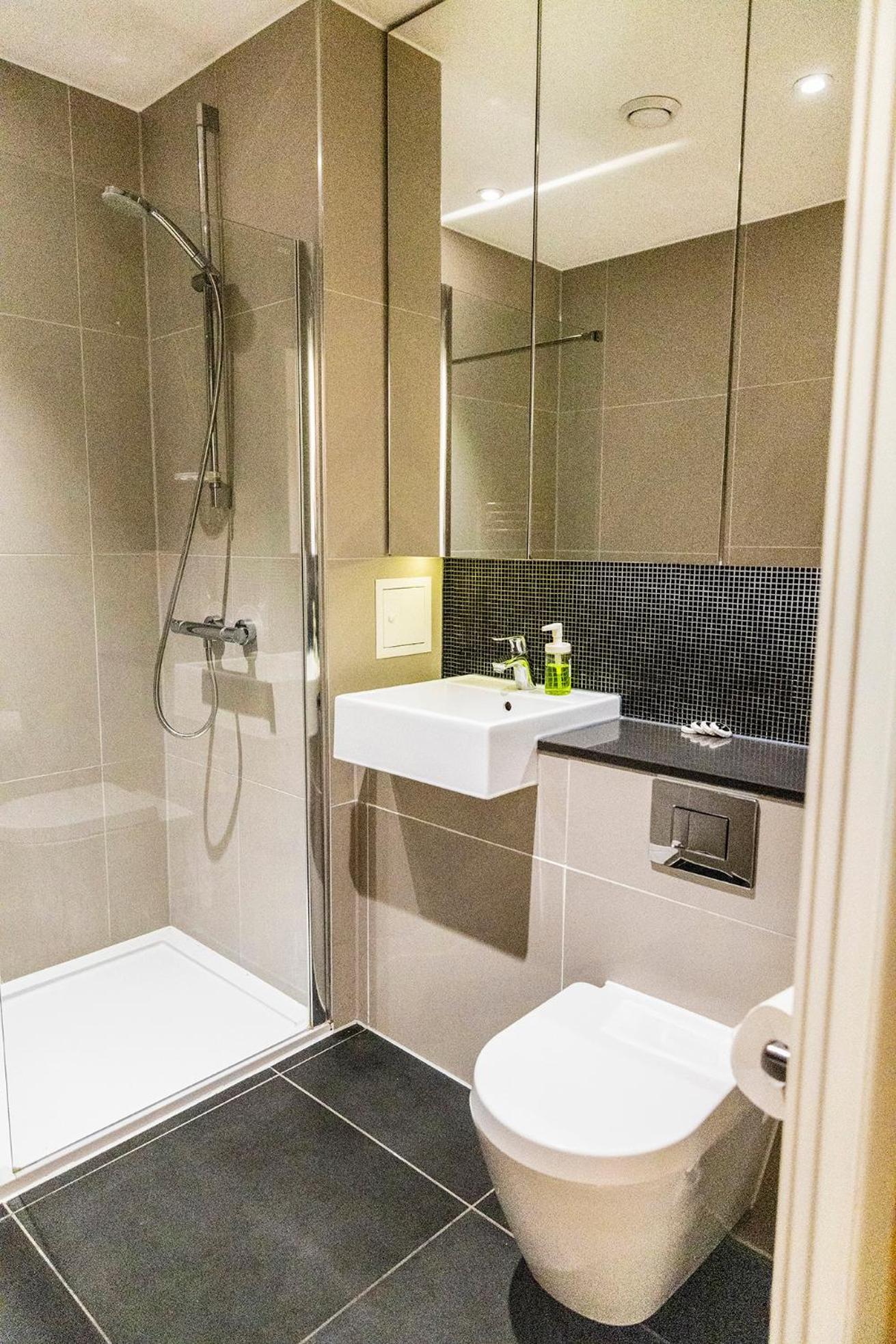 Peninsula Life- Stylish Greenwich 1bed Flat * Londra