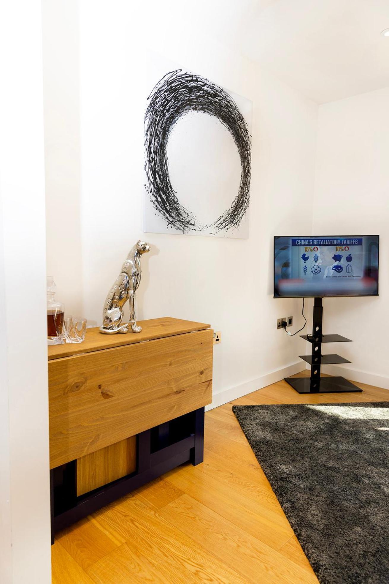 Peninsula Life- Stylish Greenwich 1bed Flat *