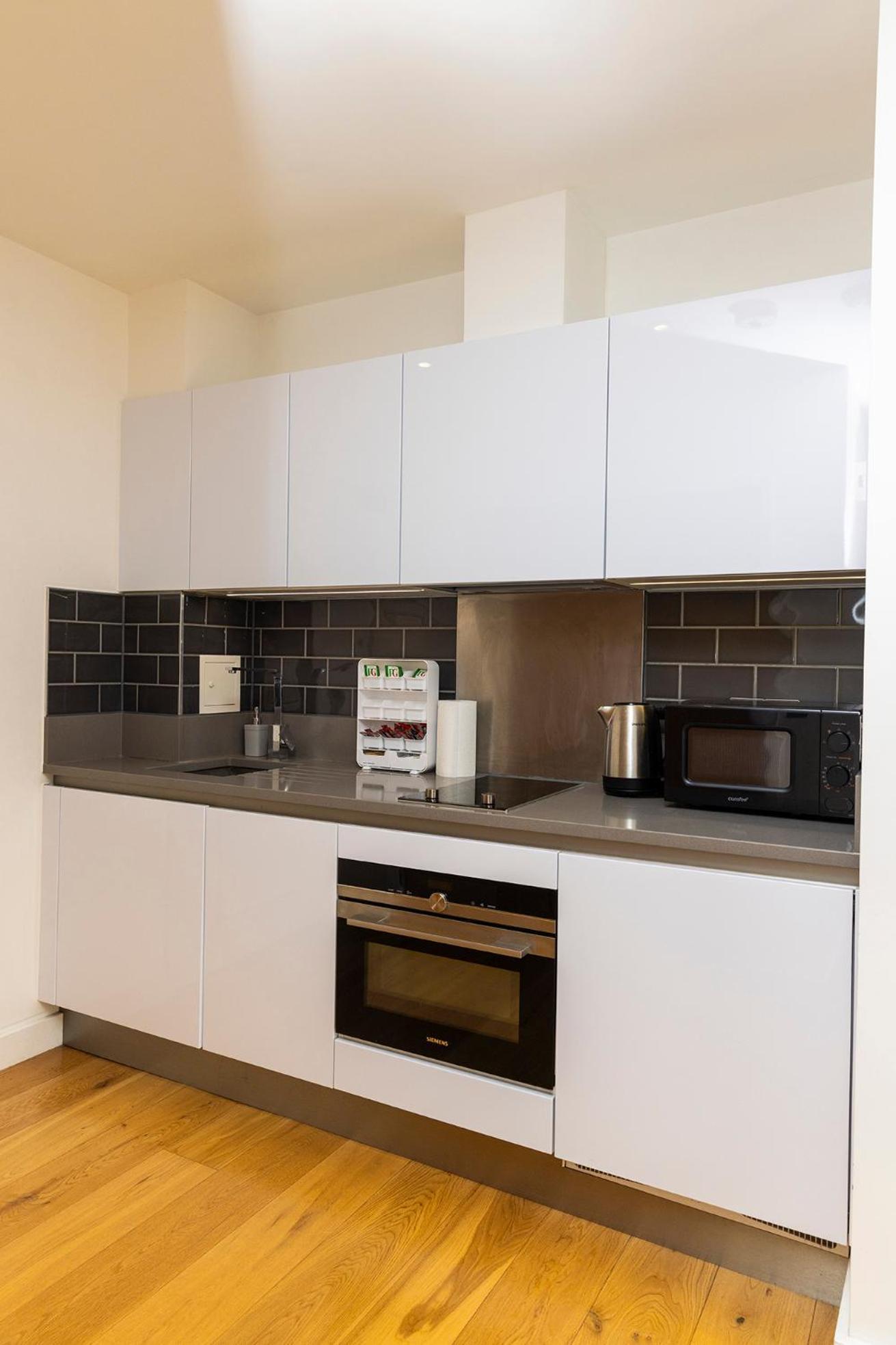 Peninsula Life- Stylish Greenwich 1bed Flat * Londra