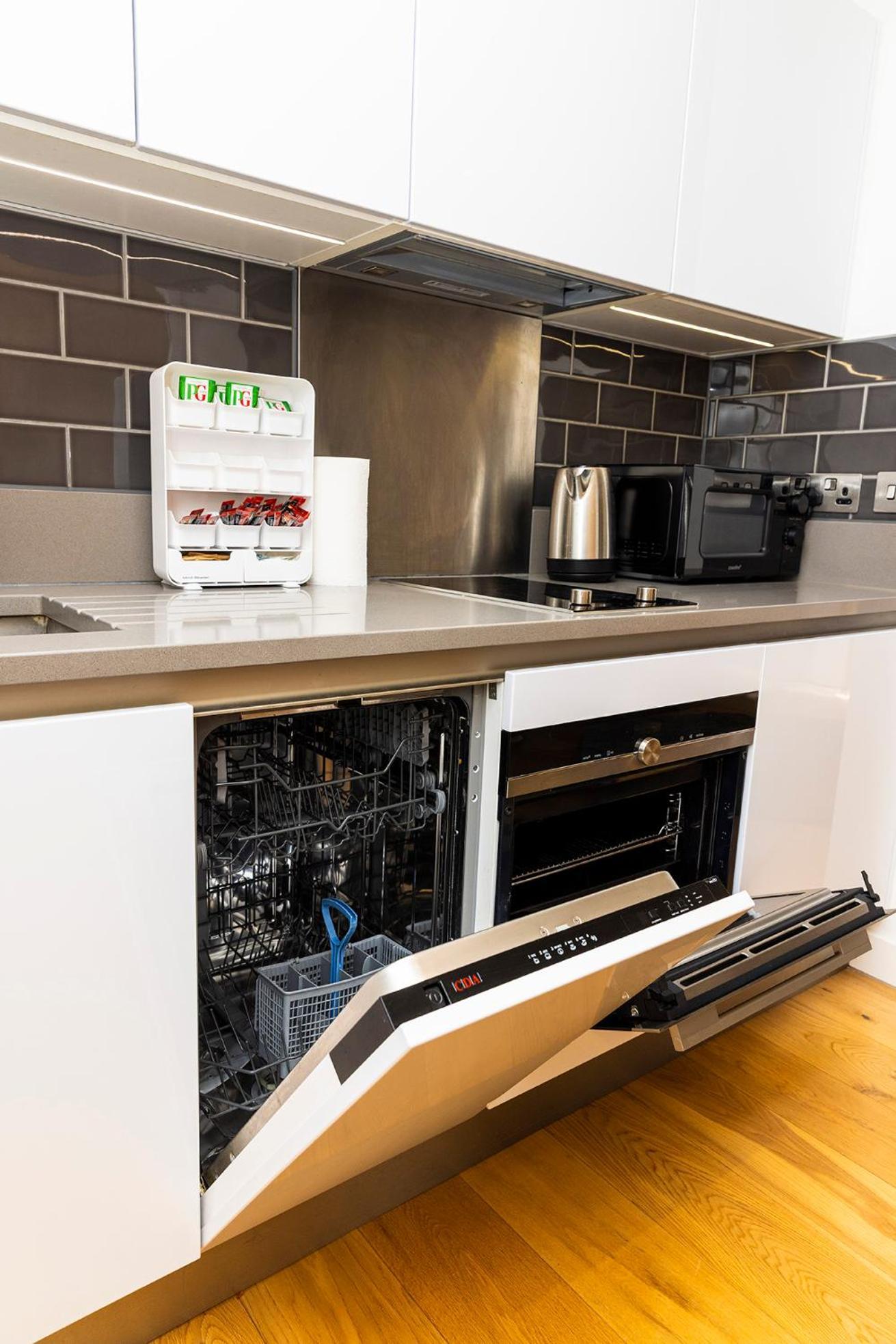 Peninsula Life- Stylish Greenwich 1bed Flat